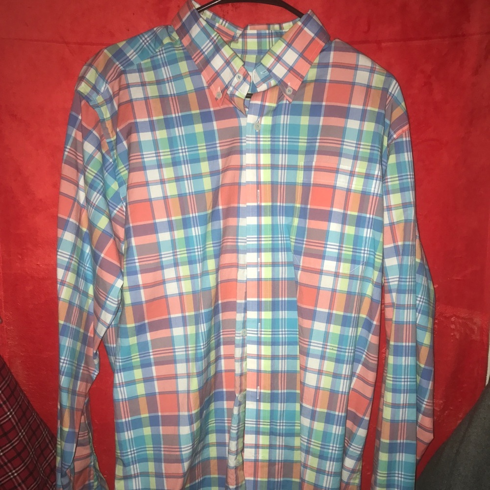 Southern Tide button down brand new condition